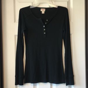 Ribbed Long Sleeve Shirt
